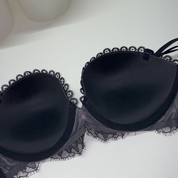 🔥VICTORIA SECRET BRA Very Sexy PUSH-UP SZ32D multi-way strapless New - Picture 8 of 8